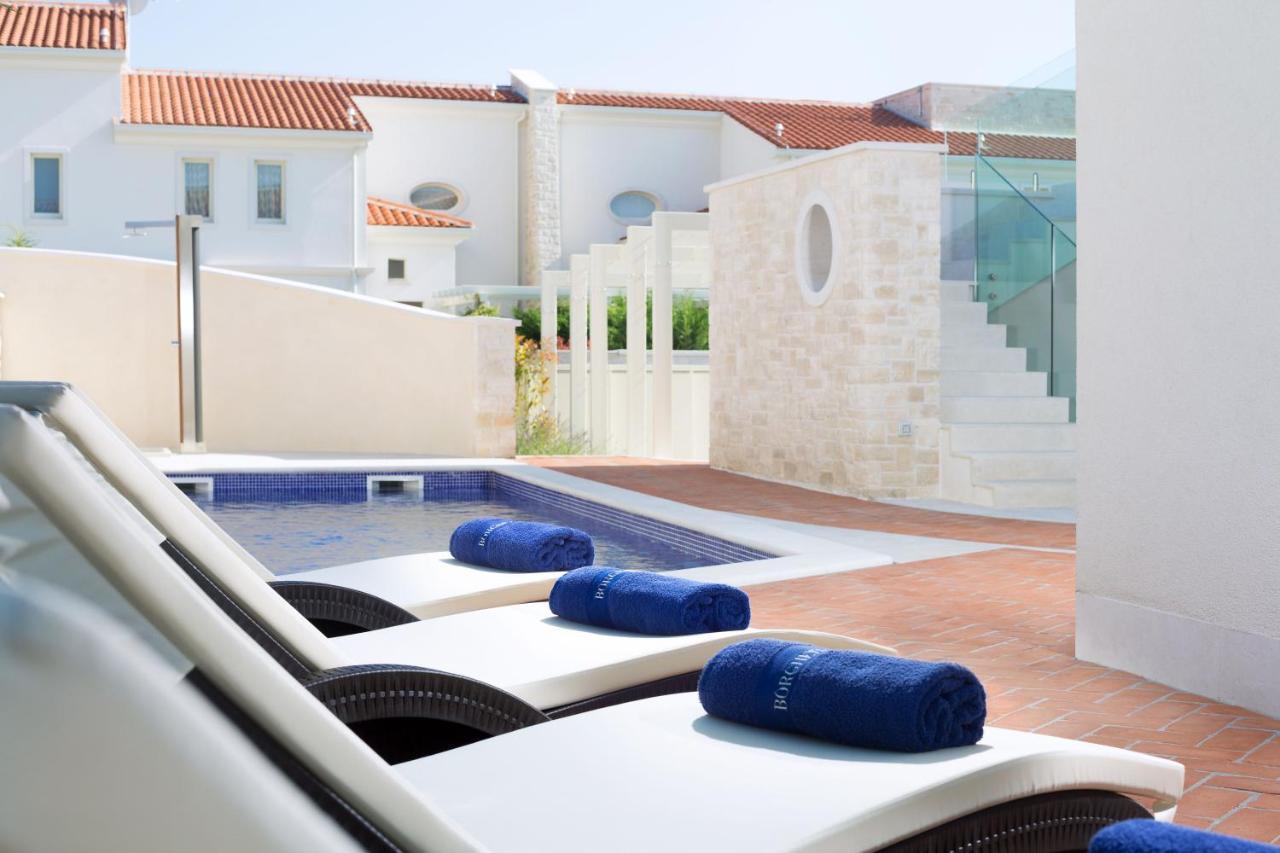 Villa Sylvia By Hmz Villas Tar-Vabriga Екстериор снимка